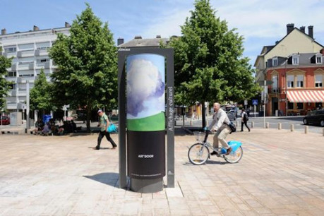 Les colonnes ont un bilan positif après un an de présence communicative en Ville. (Photo: JCDecaux)