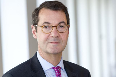 brunocolmant_degroof_petercam.jpg