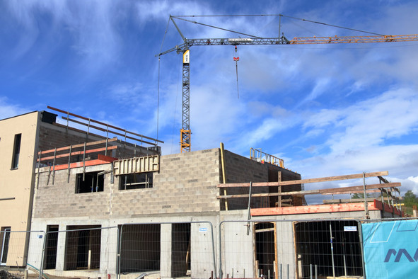 Le volume total des prêts au logement est tombé à 1,48 milliard d’euros au premier trimestre 2025, contre 1,6 milliard d’euros au trimestre précédent, marquant un léger ralentissement après une forte hausse en fin d’année. (Photo: Maison Moderne)