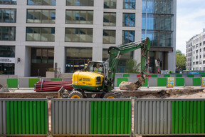 Chantier devant le Royal-Hamilius. ((Photo: Matic Zorman / Maison Moderne))