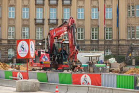 Chantier du tram avant le pont Adolphe. ((Photo: Matic Zorman / Maison Moderne))