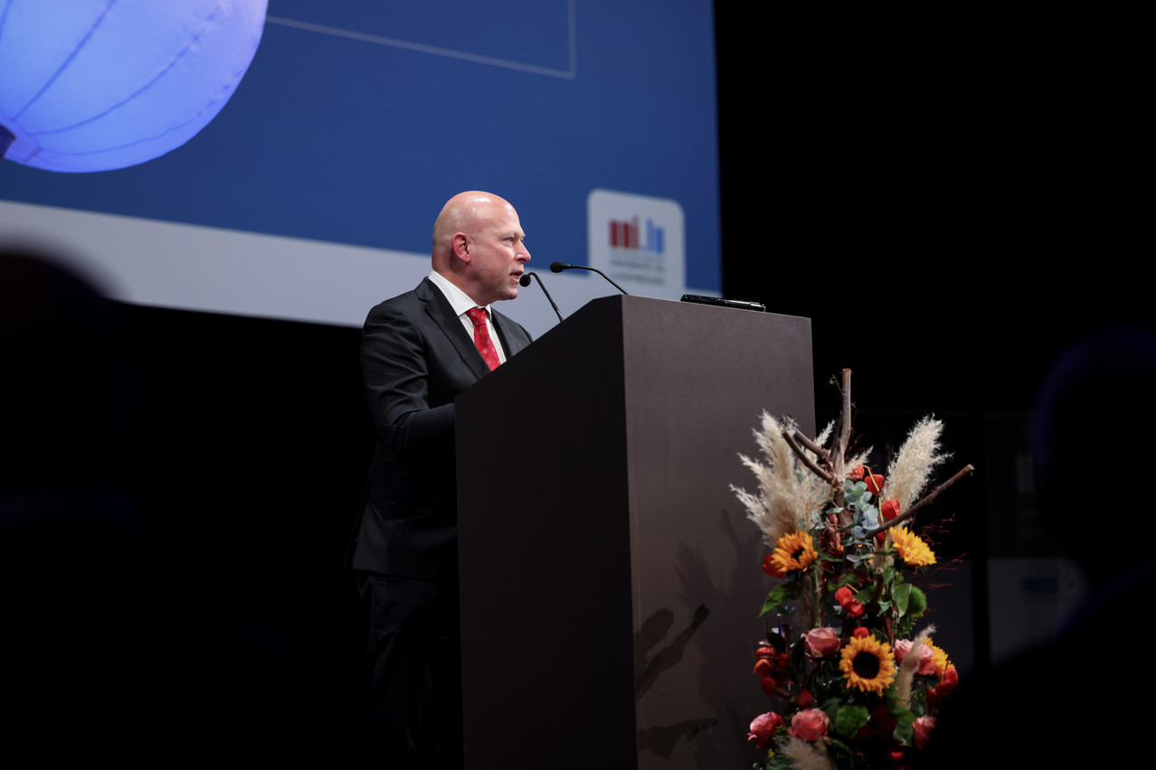 Professor Stéphane Pallage, rector of the University of Luxembourg, delivered the opening remarks at an event marking the start of the 2022-2023 academic year. Sophie Margue