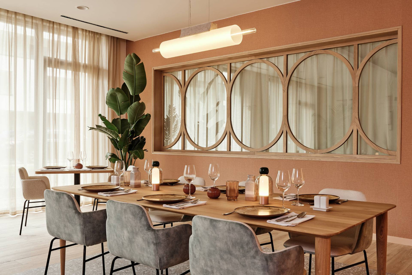 Les familles sont aussi bienvenues pour partager avec leur aîné un moment de convivialité autour de la table. (Photo: spnkr)