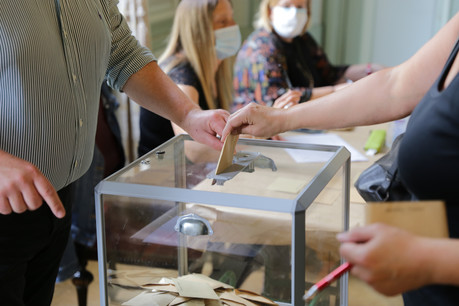 Moins d’un électeur sur deux dans les bureaux de vote dimanche 28 juin pour le second tour des élections municipales en France. (Photo: Romain Gamba/Maison Moderne)