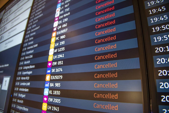 Les voyageurs dont le vol est annulé moins de 14 jours avant le départ conserveront leur droit à une indemnisation pouvant atteindre 600 euros, ainsi qu’à un remboursement ou à un réacheminement vers leur destination. (Photo: Shutterstock)