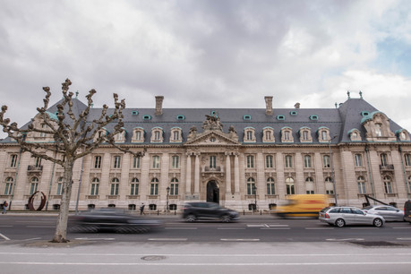 Grâce, notamment, à l’acquisition et à la transformation de l’ancien château Arbed, la Spuerkeess dispose de suffisamment de place pour disperser ses 1.884 employés dans les bureaux. (Photo: Jan Hanrion/Maison Moderne/archives)