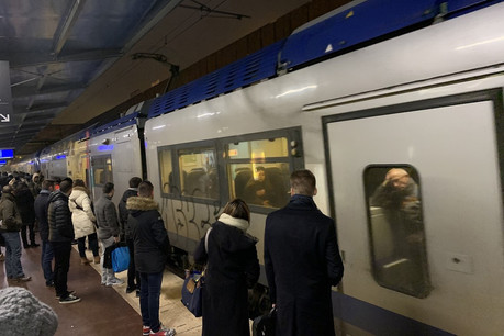 Les frontaliers empruntant les transports en commun n’auront que 60% des trains habituels à leur disposition à compter de lundi. (Photo: Paperjam /Archives)