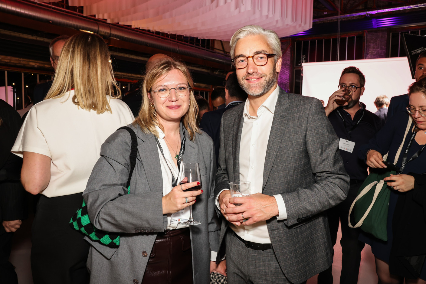 Cindy Tonneliet (Banque Raiffeisen) et Pierre-Alexis Quirin (Maison Moderne). (Photo: Marie Russillo/Maison Moderne)
