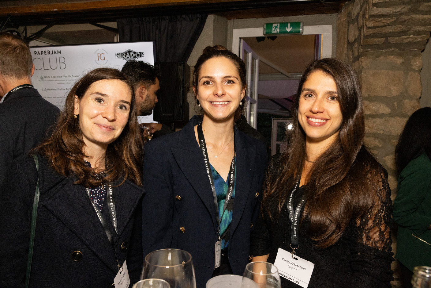 Maelle Saulnier, Ambre Hayoun et Camille Szymanski (Deloitte). (Photo: Eva Krins/Maison Moderne)