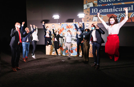 Herwig Temmerman (BearingPoint), Pedro Castilho (Verbalius), Cécile Lorenzini (Vanksen), Adrien Kirschfink (Accenture), Barbara Daroca (ING Luxembourg), Patrick Ittah (Up Consulting), Marc Hoffmann (Cactus), Alicia Brun (Payconiq), François Hannebicque (Lonsdale) et Julie Lhardit (Paperjam Club) (Photo: Julian Pierrot / Maison Moderne)