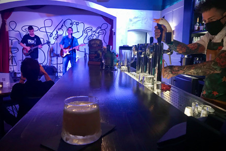 De la musique live, des cocktails bien servis et une ambiance conviviale de bar de quartier: le nouveau Vantage aligne les bons points à Beggen! (Photo: Maison Moderne)
