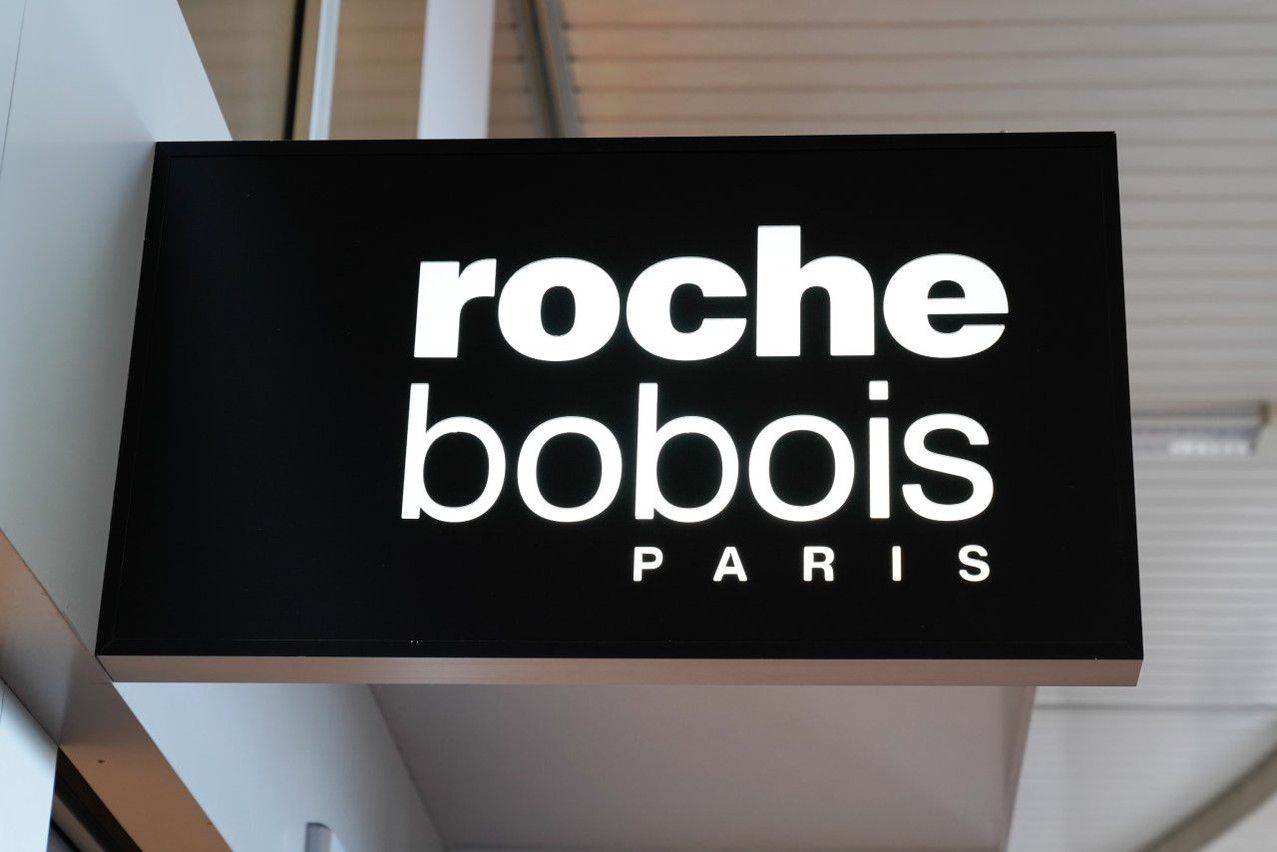 Since 1974, the Roche Bobois brand has always had an outlet in the country. Photo: Shutterstock