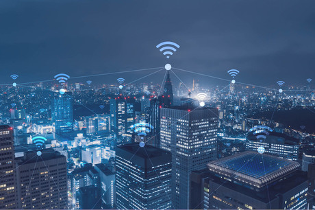 Gabrielle Inzirillo, directrice Fintech de Plug and Play Europe, rappelle que nous sommes encore «à des années de connaître une vraie smart city», mais des villes telles que Londres et Singapour sont prometteuses. (Photo: Shutterstock)