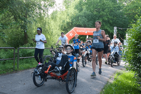 La course conviviale débutera à 19h00. (Photo: Solirunbike)