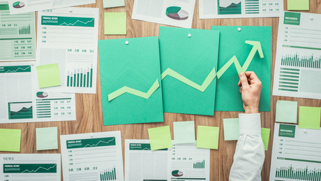 L’apprentissage de la finance durable devrait permettre d’adapter ses produits financiers aux normes ESG. (Photo: Shutterstock)