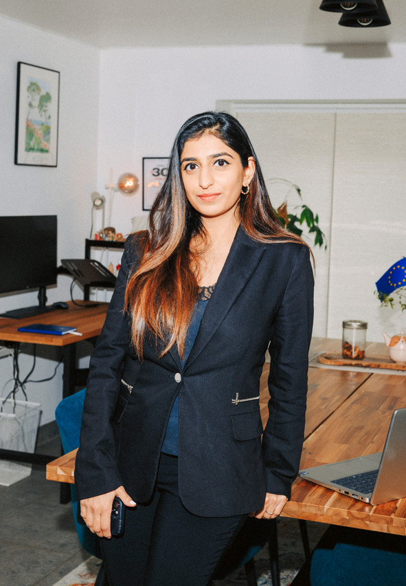 Working across policy, research and industry, Sabrina Alam focuses on long-term impact: “How do we stop space from becoming an isolated domain?” (Photo: Julian Pierrot / Paperjam)