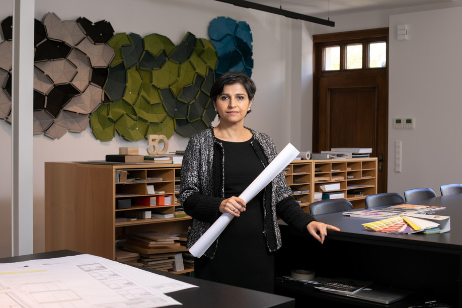 Sahar Azari, pictured in her architectural firm in Mersch. Photo: Matic Zorman / Maison Moderne