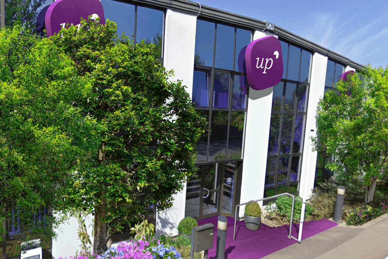 Salesforce désigne UpCRM comme 1er revendeur au Luxembourg. (UpCRM Salesforce)