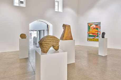 Vue de l’exposition de Sarah Peters en dialogue avec Celeste Rapone chez Zidoun-Bossuyt Gallery. (Photo: Rémi Villaggi)