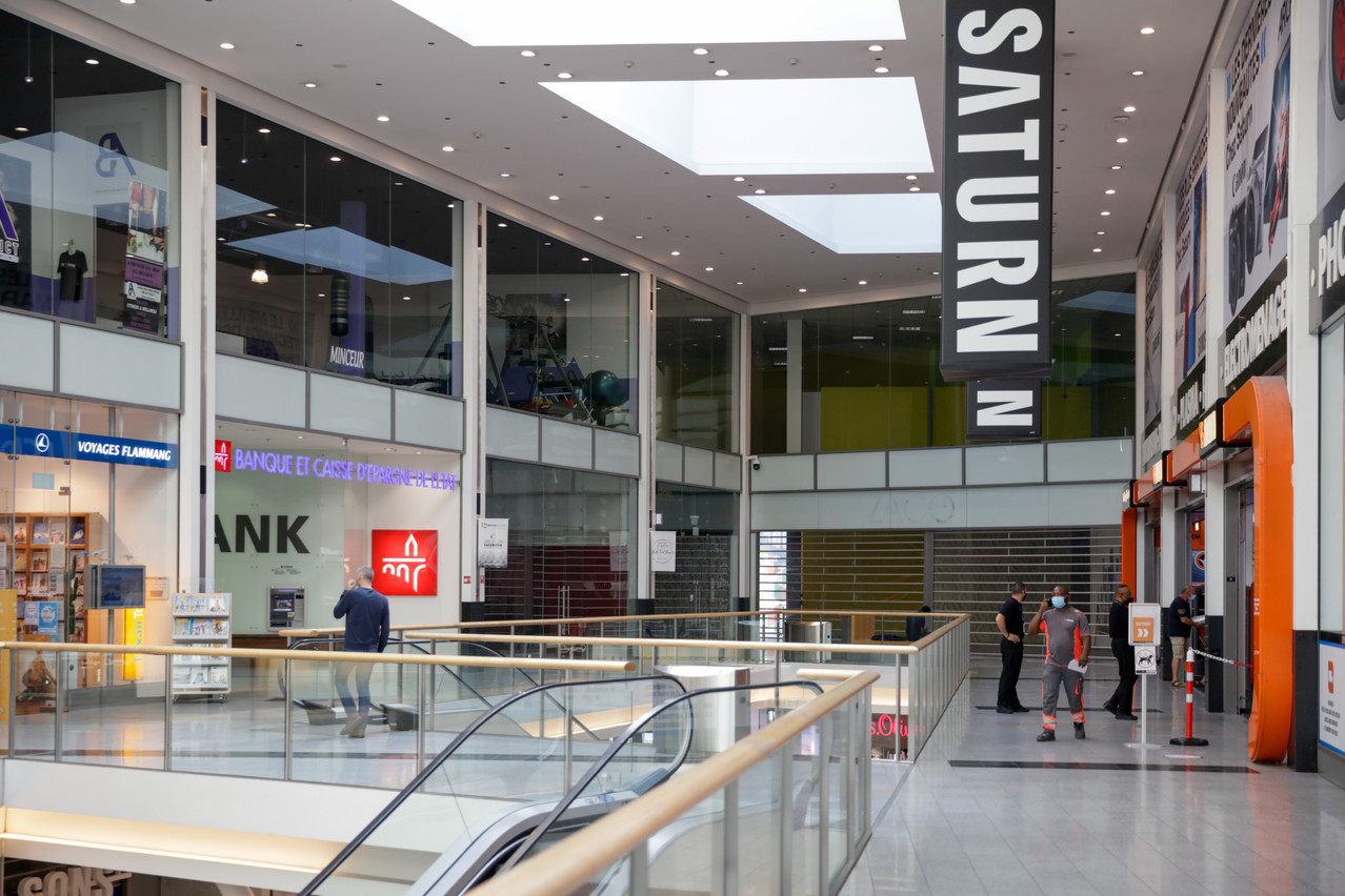 Saturn est présent notamment au centre commercial Belval Plaza, où son magasin va prochainement être renommé «Mediamarkt» et réduit à un étage au lieu de deux, tout comme à l’avenue de la Gare. (Photo: Romain Gamba / Maison Moderne)