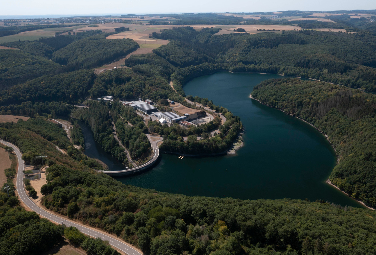 Around half of Luxembourg’s drinking water is sourced from the Haute-Sûre lake and the other half from underground springs Photo: Guy Wolff/Maison Moderne