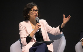 Nicoletta Centofanti (Luxembourg Sustainable Finance Initiative) moderated a panel on supporting economic growth beyond the EU during Deloitte’s sustainable finance conference, 18 April 2024.  Photo: Guy Wolff/Maison Moderne