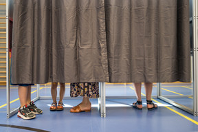 Voters are seen at a Luxembourg City polling station, 11 June 2023. Photo: Nader Ghavami