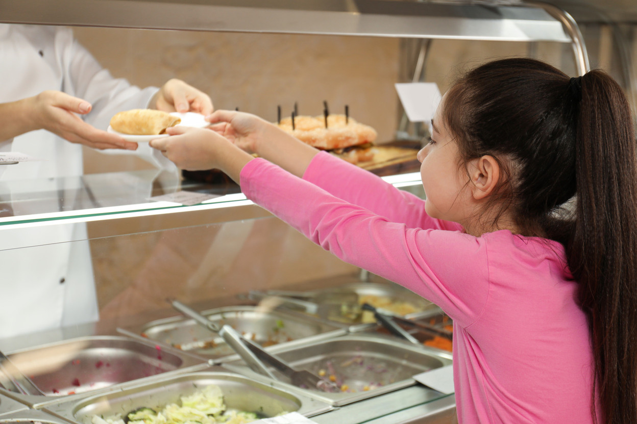 By 2025, 50% of all produce used in school catering needs to be issued from Luxembourg agriculture.  Photo: Shutterstock