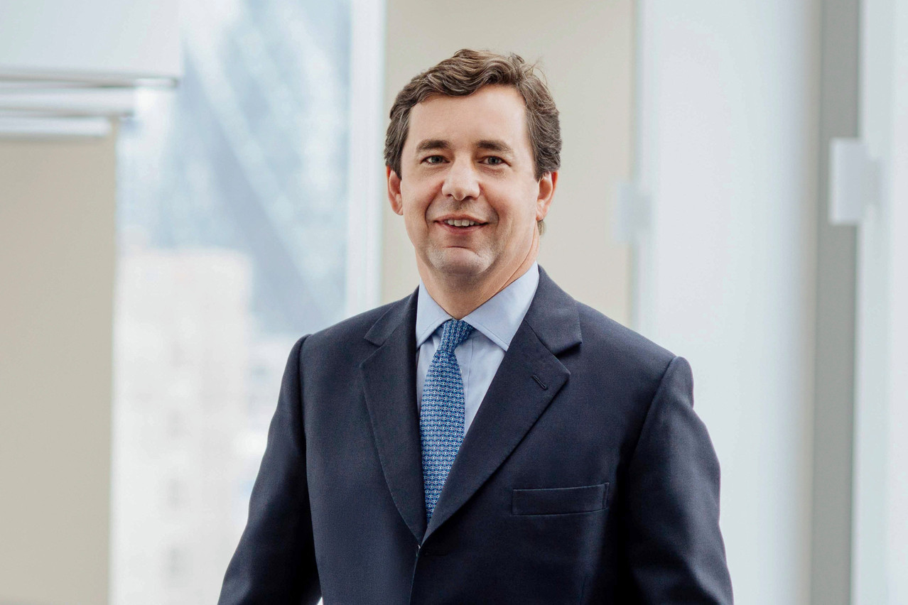 “What has worked over the past decade may not work in the next decade for investors in search of income and capital growth. In a world of elevated inflation and interest rates, investors’ capital needs to work harder,” said Peter Harrison, group chief executive officer of Schroders, announcing a multi-asset income fund exclusive to HSBC customers. Photo: Schroders