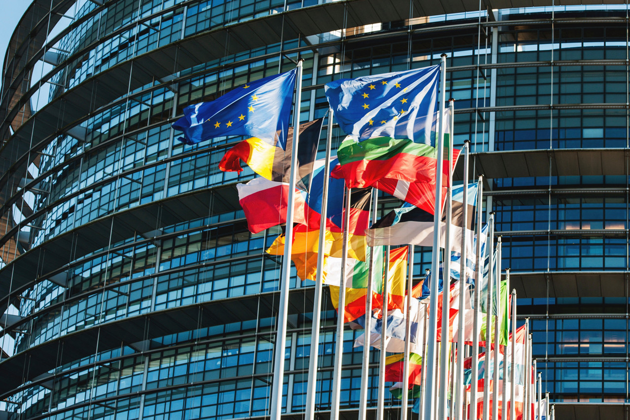 Marquant une avancée significative dans la lutte de l’UE contre la criminalité financière, l’Autorité bancaire européenne a annoncé mardi son projet d’étendre ses lignes directrices sur les facteurs de risque de blanchiment de capitaux et de financement du terrorisme aux fournisseurs de services de crypto-actifs. (Photo: Shutterstock)