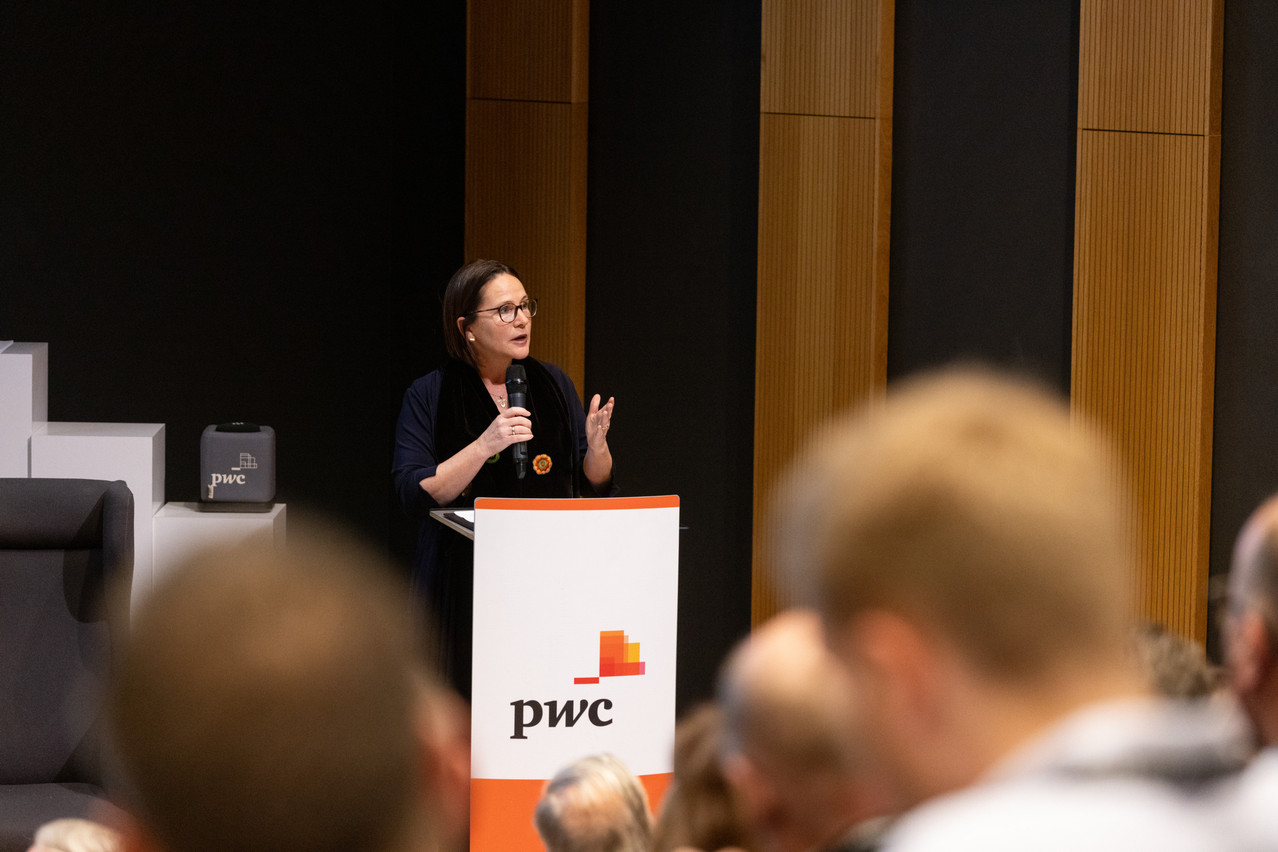 The minister for mobility and public works, Yuriko Backes (DP), spoke of the many projects underway or planned, and she also emphasised the national sovereignty dimension of the airport, 27 February 2025. Photo: Eva Krins/Maison Moderne