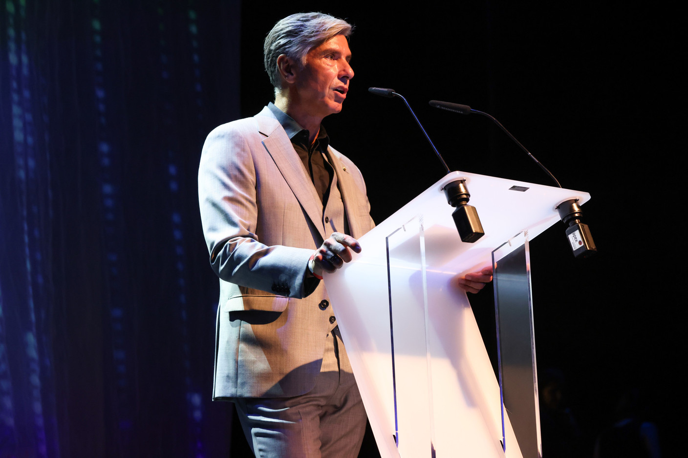 Le président de LuxReal, Romain Muller, a fait un discours de présentation de l’association. (Photo: Eva Krins/Maison Moderne)