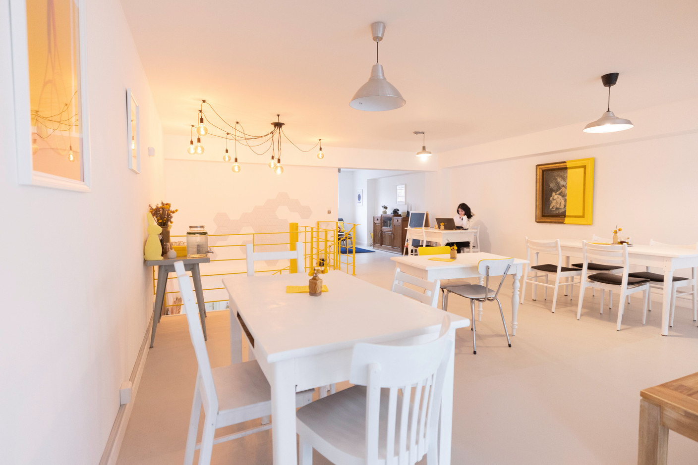 On the first floor, several tables allow for large groups  Photo: Guy Wolff/Maison Moderne