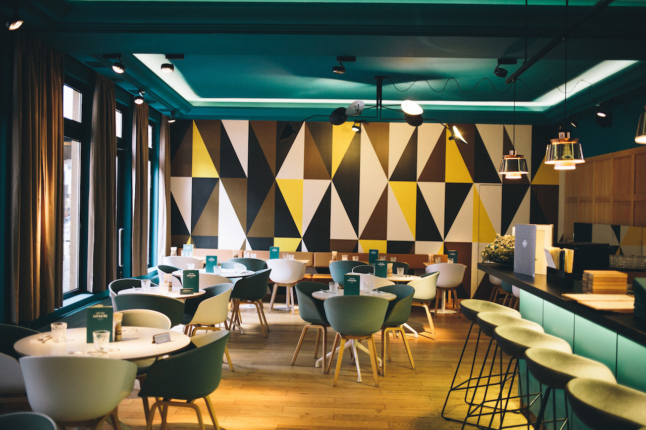 The modern and chic setting at Café des Capucins Photo: Happy Dayz - Caroline Lequeux