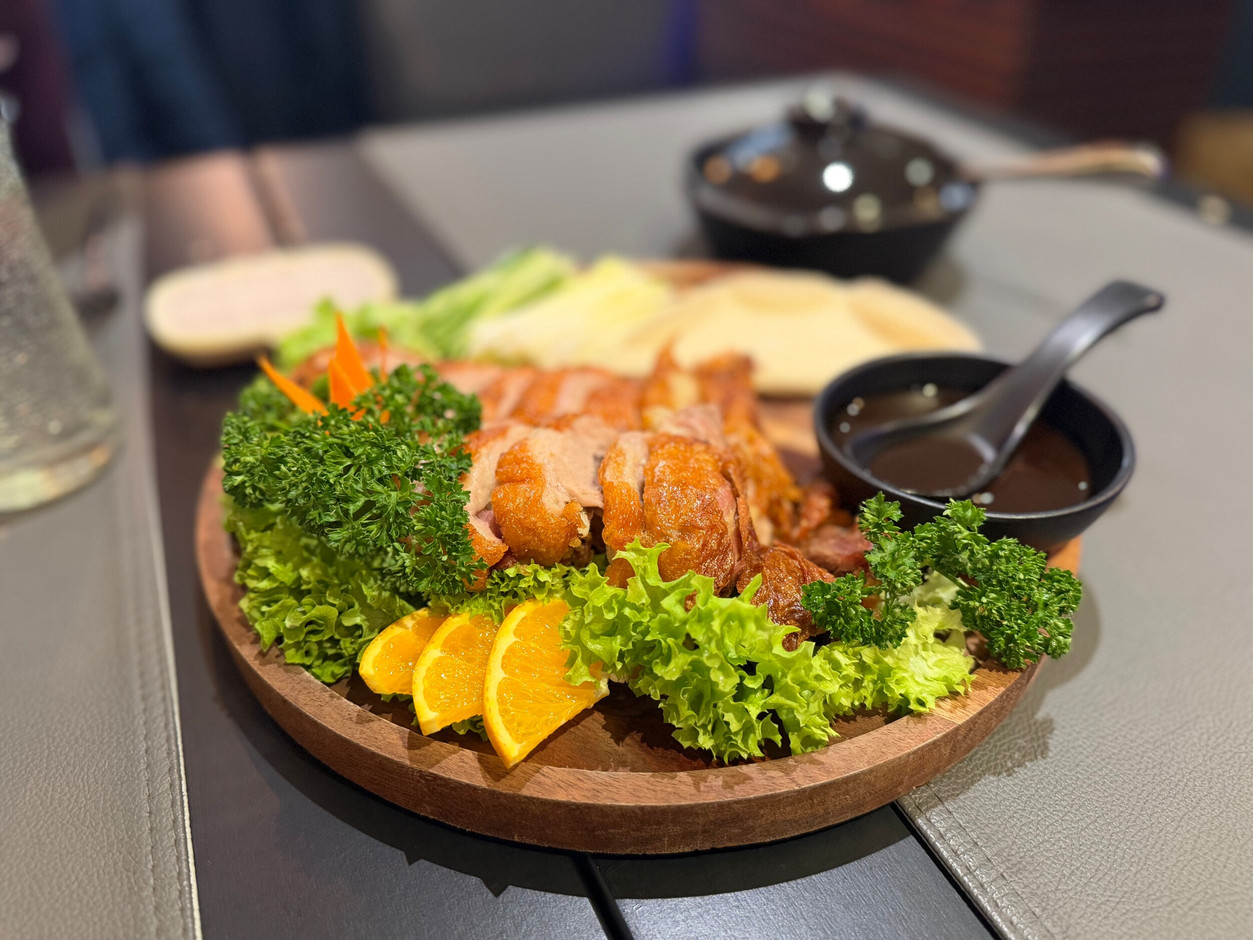 Peking duck, served with traditional pancakes, at Red Face on Beaumont Street. (Photo: Paperjam)