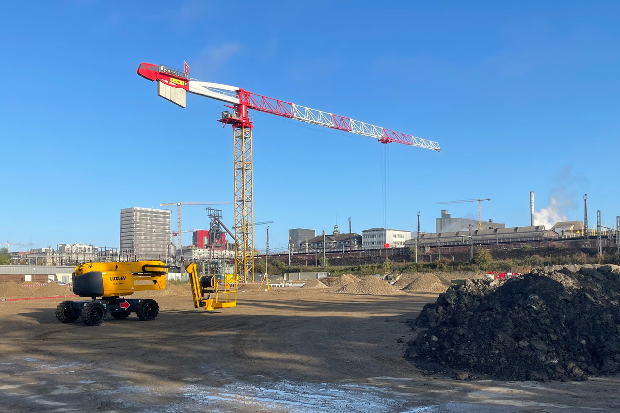 Les travaux du futur siège de Renault à Belval ont démarré en septembre. Il se situera au 136, route de Belval, sur l’ancien site de L’Air Liquide. (Photo: Guy Wolff/Maison Moderne)