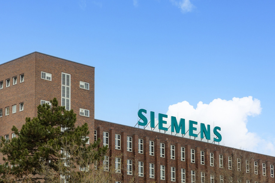 Industrial business profit reached a new high at €11.8 billion (+3%). (Photo: Shutterstock)