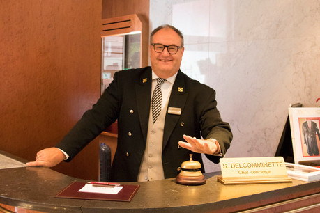 Simon Delcomminette est non seulement le chef concierge de l’hôtel Le Royal depuis 25 ans, mais aussi le président de l’association Les Clefs d’Or de Luxembourg. (Photo: Hôtel Le Royal)