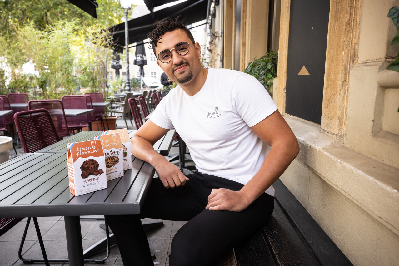 Simon Loutid, aka Simon le Financier au Luxembourg, se donne à fond dans la marque gourmande et sociale depuis un peu plus d’un an et projette de développer sa gamme ainsi que son réseau…  (Photo: Guy Wolff/Maison Moderne)