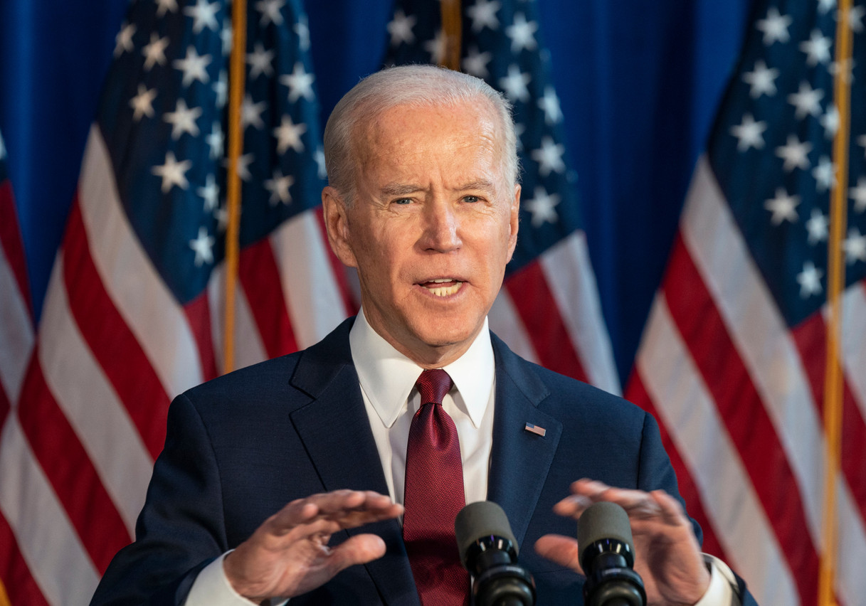 Joe Biden va sans doute imposer le port du masque dans les bâtiments fédéraux et lors de certains voyages. (Photo: Shutterstock)