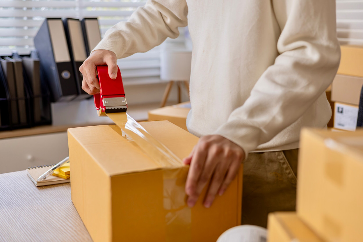 “Even when only limited sales volumes are involved, these fixed costs and administrative procedures can become disproportionate,” said Carlo Thelen, Chamber of Commerce director general. Photo: Shutterstock