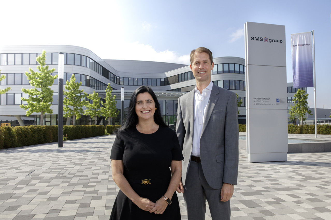 La directrice financière, Fabíola Fernandez, et le CEO, Jochen Burg, ont achevé leur première année à la tête de SMS Group.  Photo : SMS Group