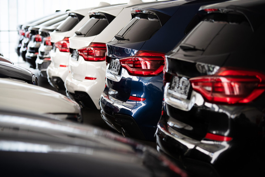 ALD manages a fleet of 1.6m vehicles. Leaseplan, a Dutch group based in Amsterdam, is the European leader in fleet management, with a fleet of 1.8m vehicles. (Photo: Shutterstock)