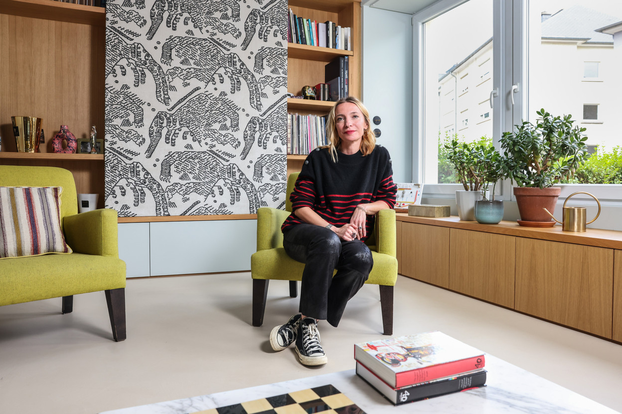 Dorothée Rocchesani and her husband chose to move their family into a 1950s house that had been converted to their own taste. Photo: Marie Russillo/Maison Moderne