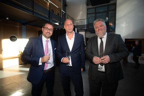 Alexis Vens (Infradata), Dirk Aertgeerts (Netscout) et Wim De Niel (Arbor). ((Photo: Nader Ghavami))
