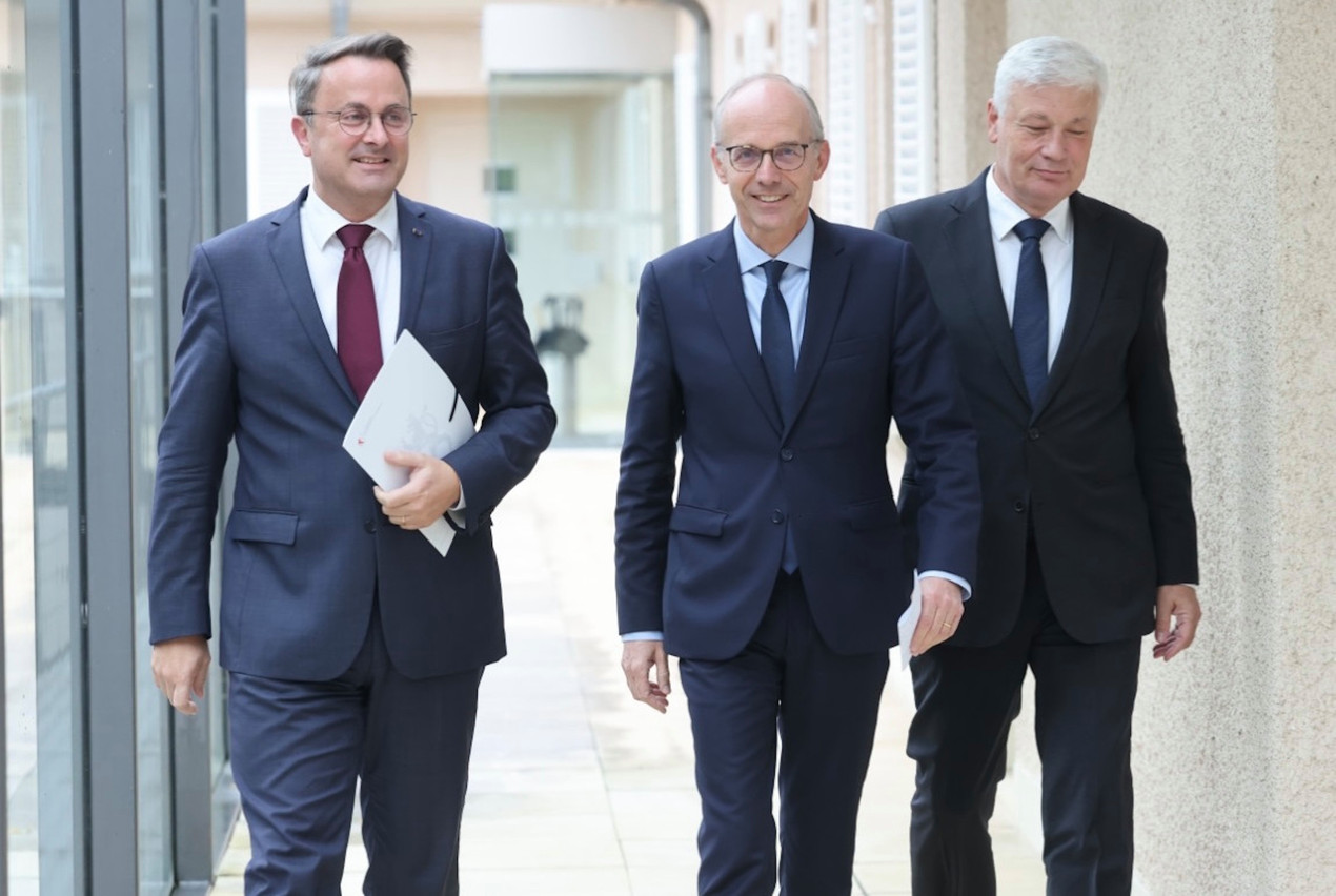 À l’issue d’une nouvelle journée de plénière, Xavier Bettel, Luc Frieden et Claude Wiseler ont redit combien l’ambiance était constructive. (Photo: Guy Wolff/Maison Moderne)