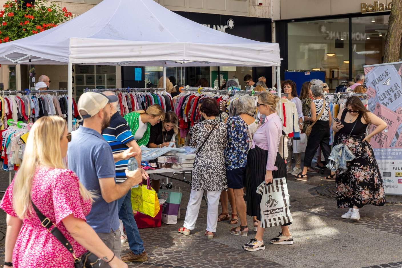 La braderie de Luxembourg a rencontré le succès ce lundi 4 septembre. (Photo: Romain Gamba/Maison Moderne)