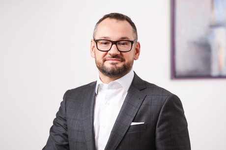 Dr. Marc Sniukas: “Nowadays, we label many things as ‘disruptive’ and there are other kinds of innovations that can disrupt a market.” (Photo: Studion Photography)