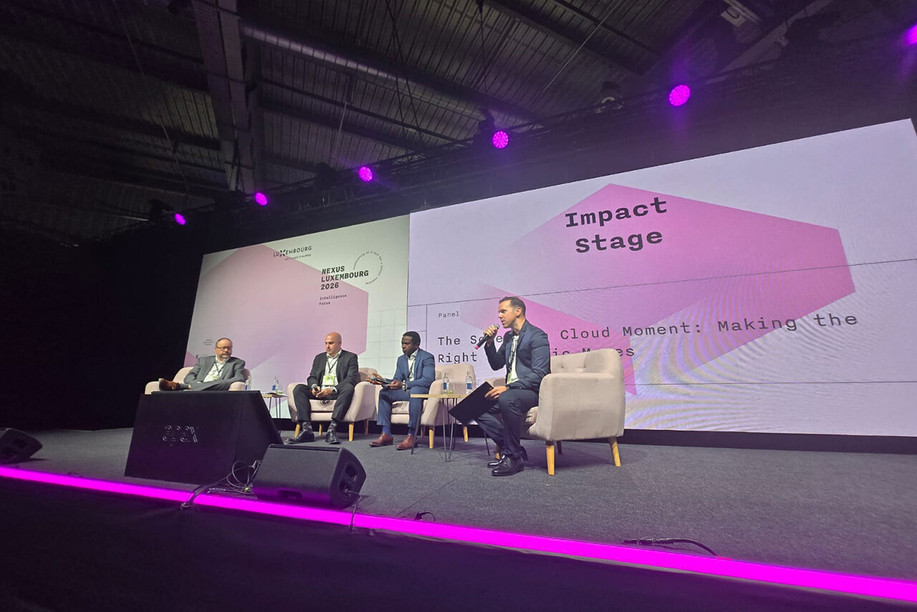 From left to right: Denis Rouard, enterprise partner lead at Microsoft Belgium, Laurent Pulinckx, CIO at Creos Luxembourg, Abraham Takom, director of Core Platforms & Resilience at the EIB and Stéphane Zema, advisory director and Cloud Transformation leader at PwC Luxembourg. (Photo: Paperjam)