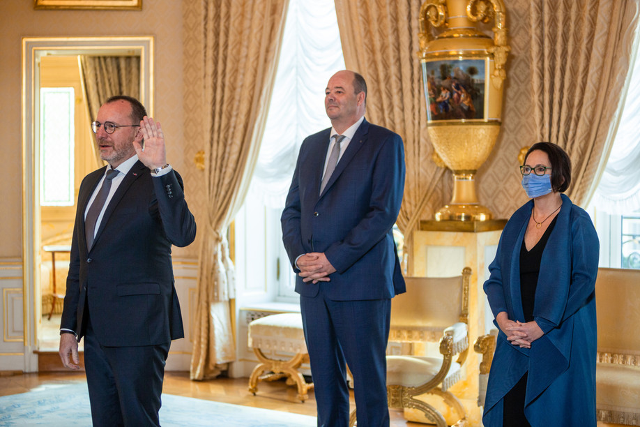 Georges Engel (left) was sworn in at the start of the year. Romain Gamba/Maison Moderne